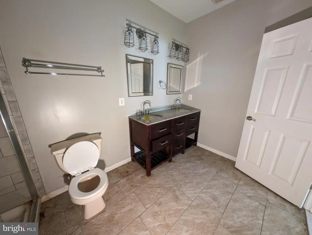 Photo of 503 CATALPA LANE