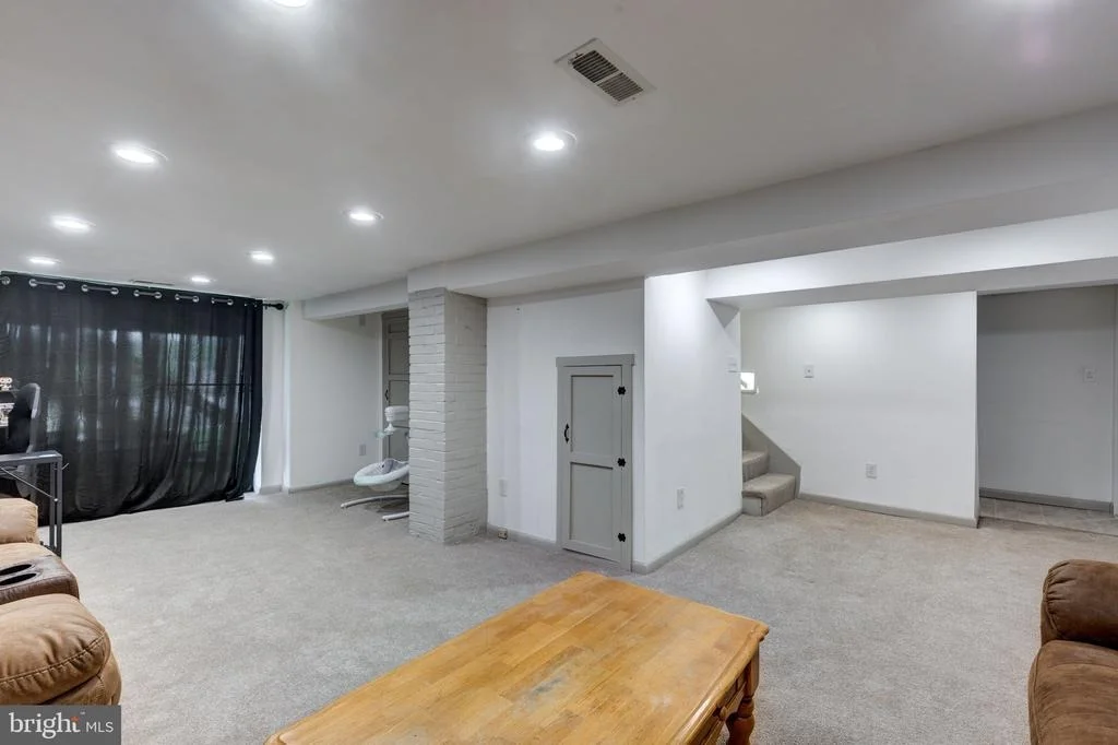 Photo of 33 MILTON AVENUE