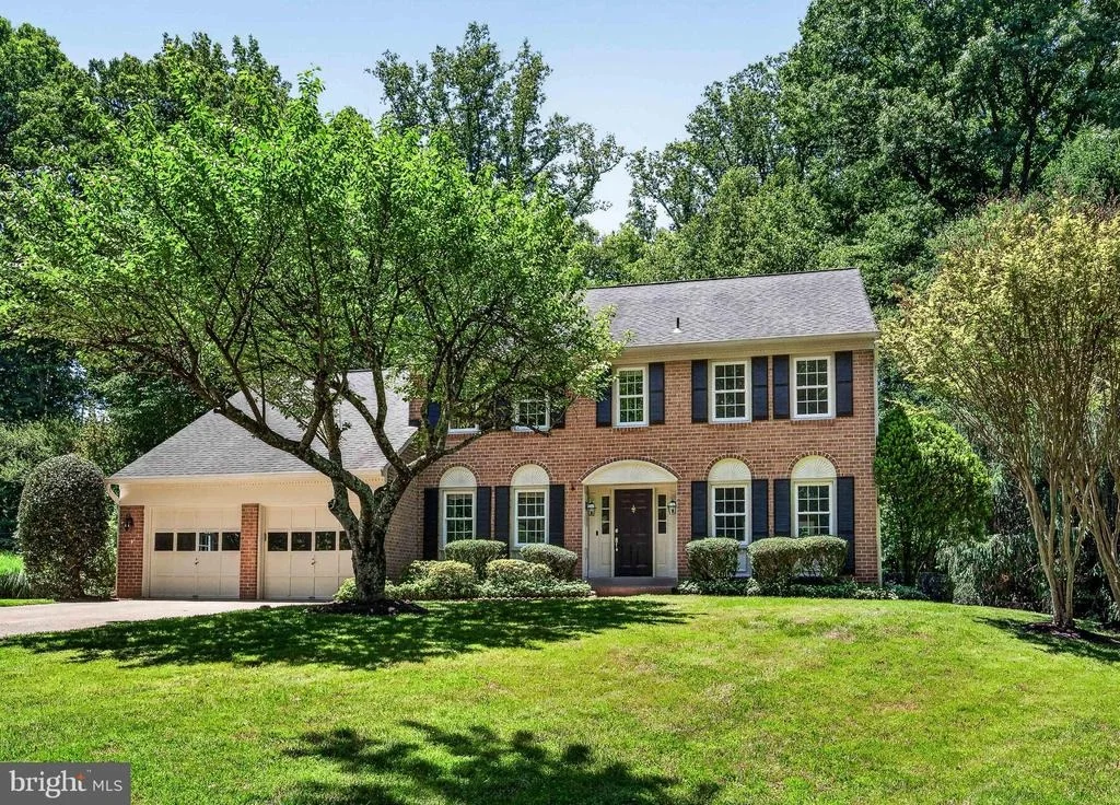 Photo of 1808 BATTEN HOLLOW ROAD