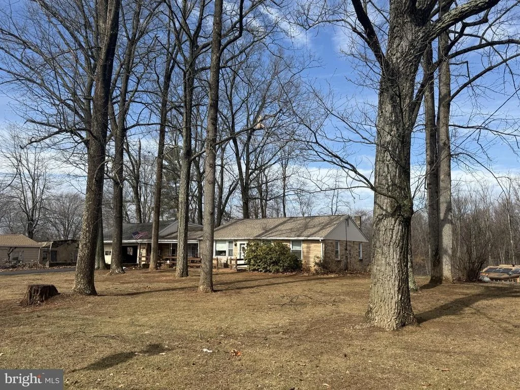 Photo of 1024 CHERRYTOWN ROAD