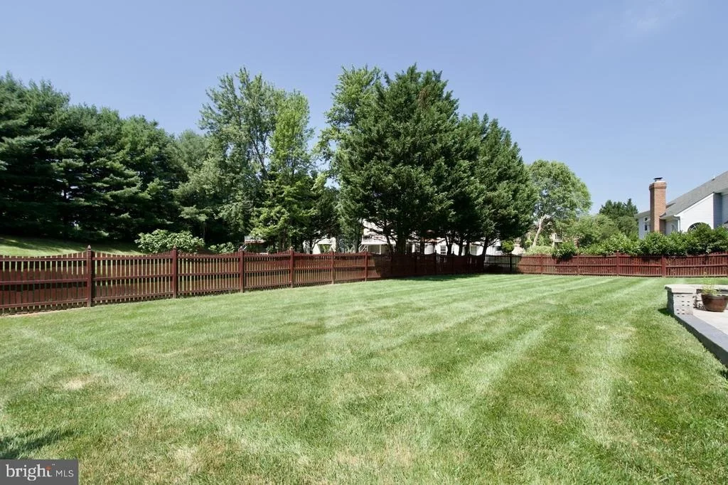 Photo of 5495 ASHLEIGH ROAD