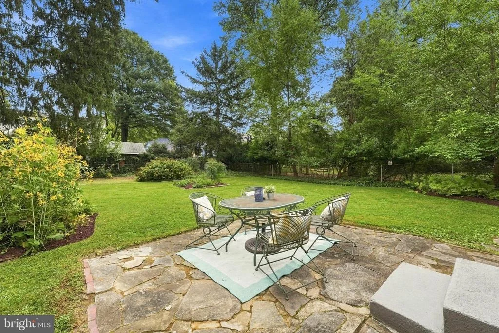 Photo of 9129 WALDEN ROAD
