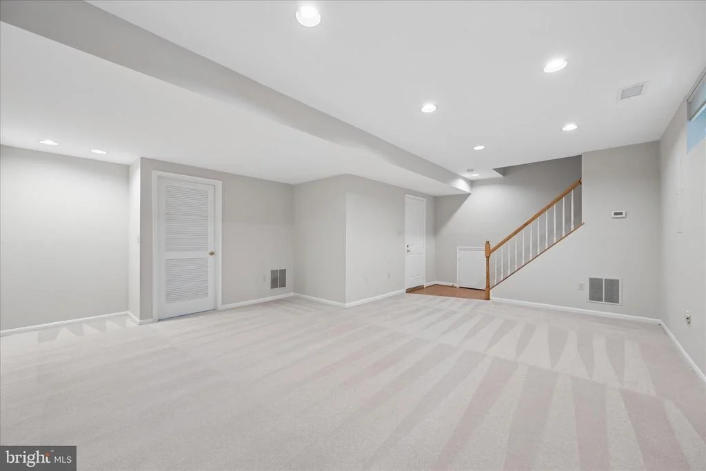 Photo of 8900 ELLSWORTH COURT
