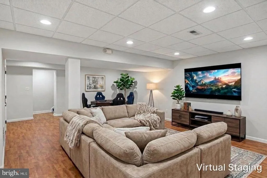 Photo of 1007 HARBOR DRIVE