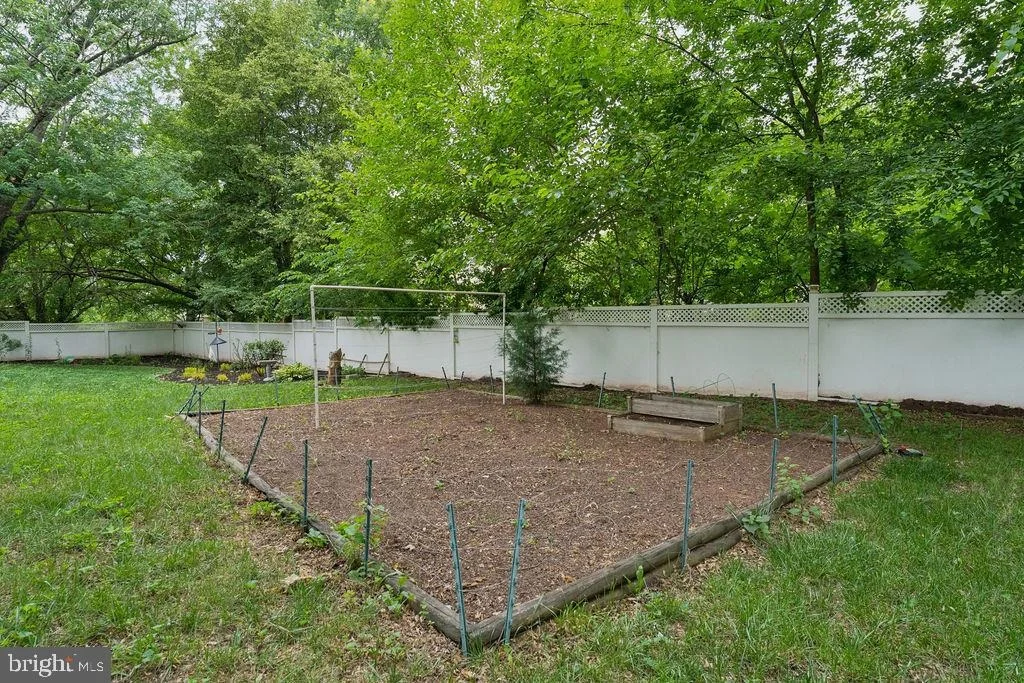 Photo of 9622 AUTUMN PLACE