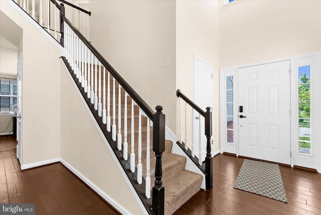 Photo of 7807 STONEBRIAR DRIVE