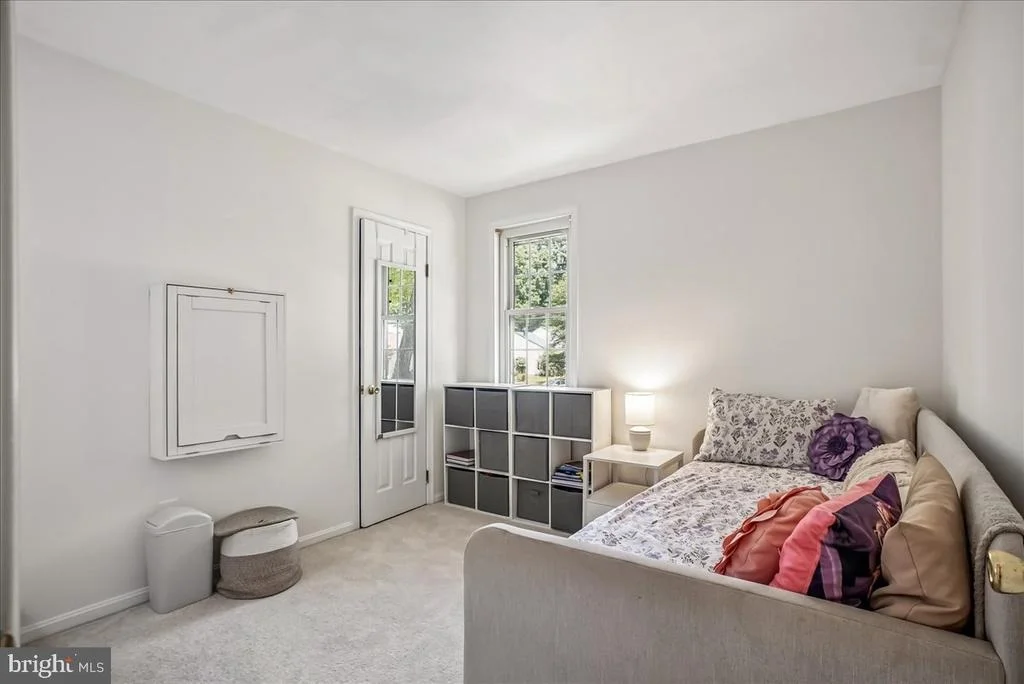 Photo of 9357 CHESTNUT KNOLLS DRIVE