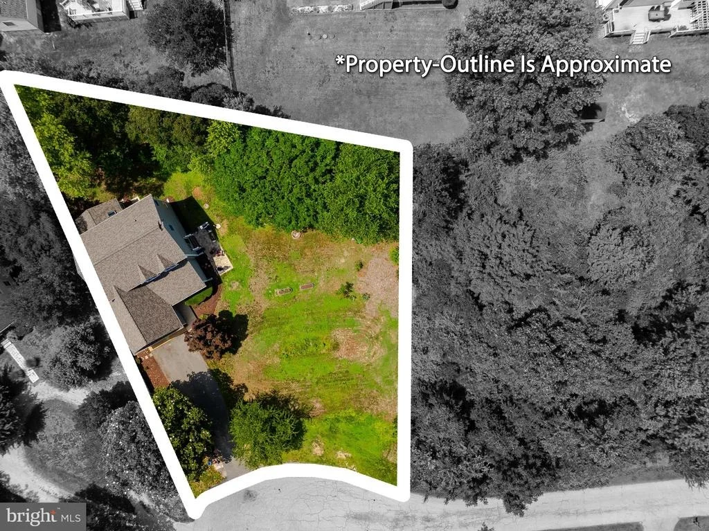 Photo of 40777 CENTER 40 CIRCLE