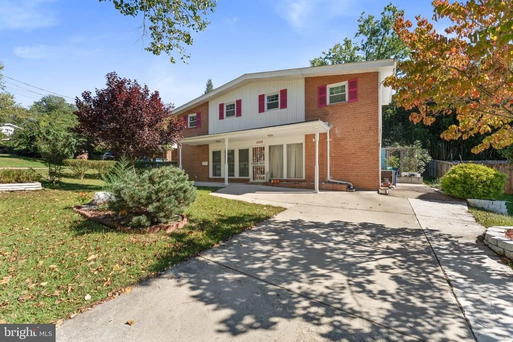 Photo of 11309 CLARA STREET