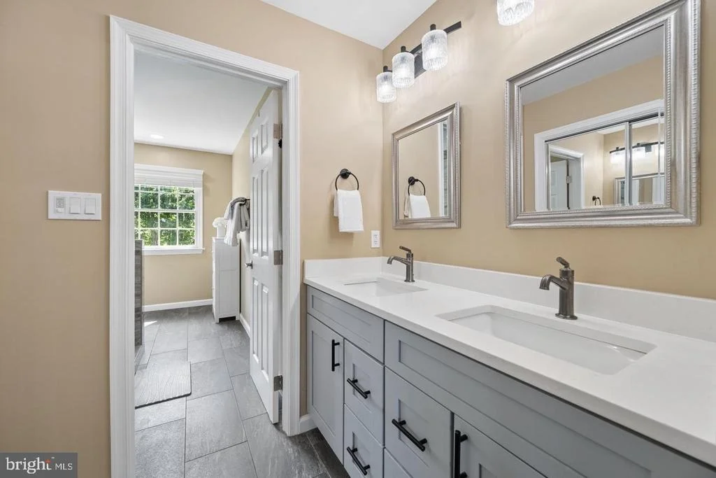 Photo of 3355 WESTPORT DRIVE
