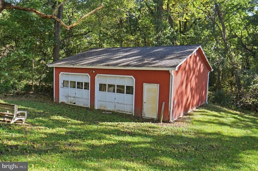 Photo of 15211 CANDY HILL ROAD