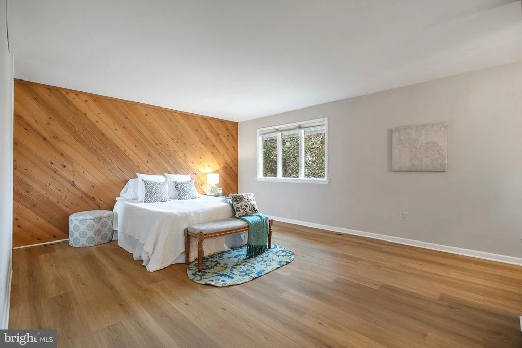 Photo of 1836 BURLEY LANE