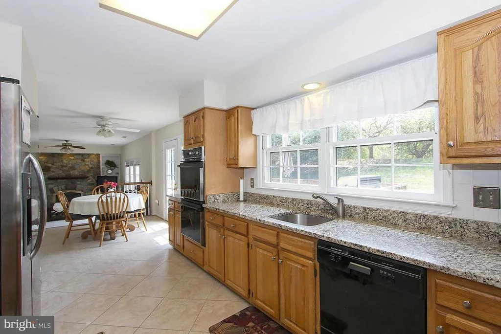 Photo of 2202 EAGLESHAM COURT