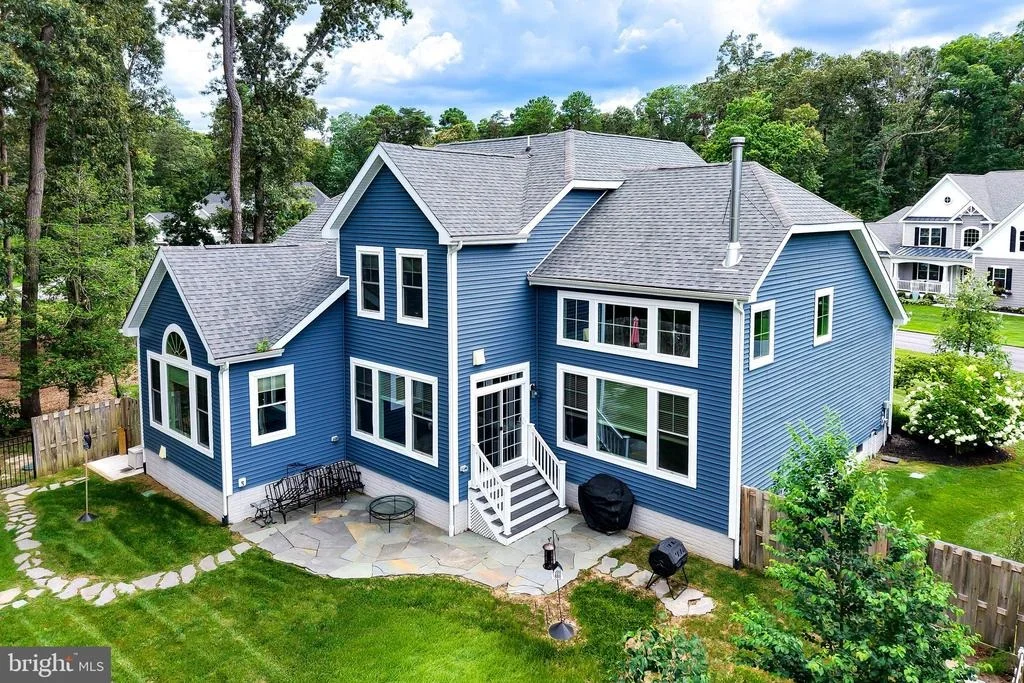 Photo of 19035 WINTERBERRY STREET