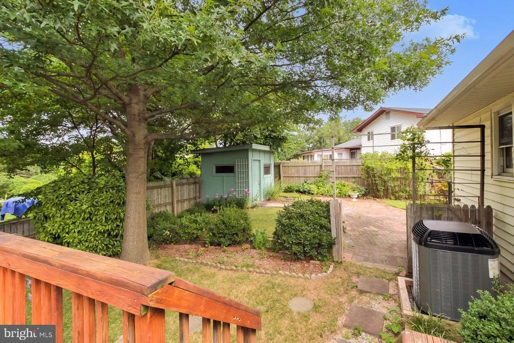 Photo of 5002 REGINA DRIVE