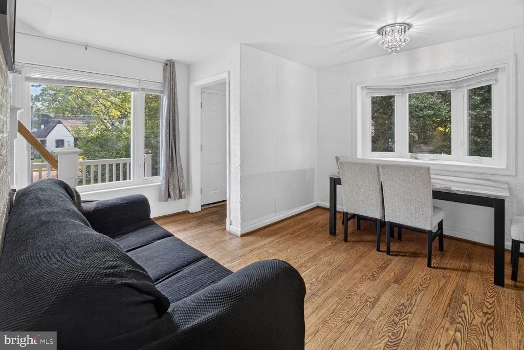 Photo of 2810 BYRON COURT