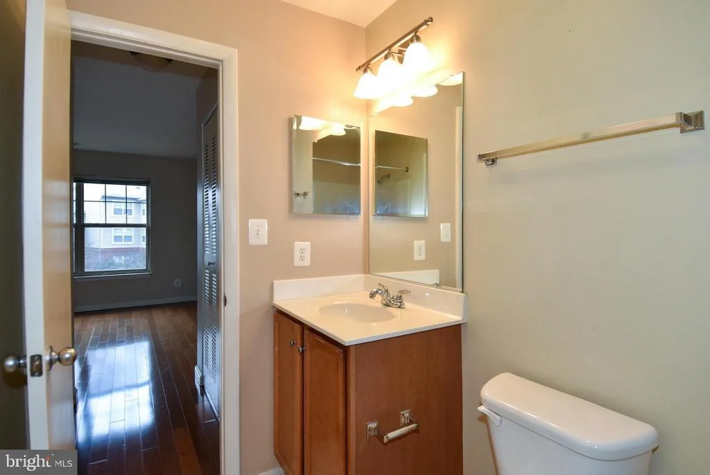 Photo of Unit 1782E at 1782 JONATHAN WAY