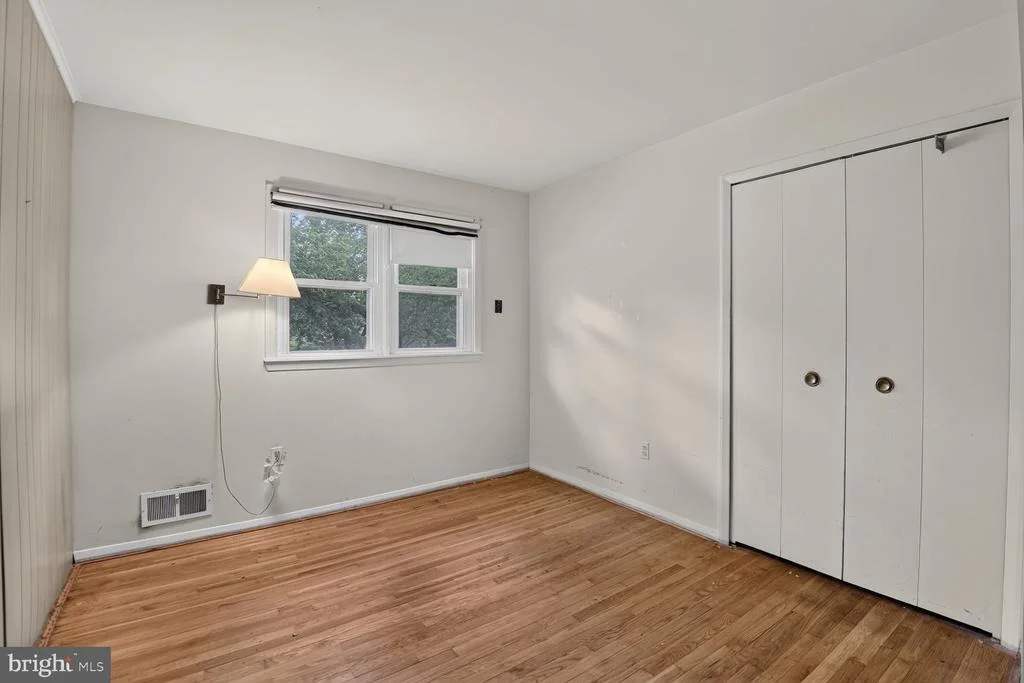 Photo of 1326 GRESHAM ROAD