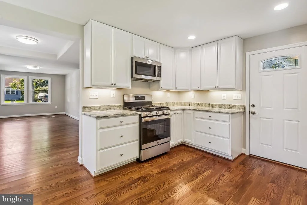 Photo of 3033 WAYNE ROAD