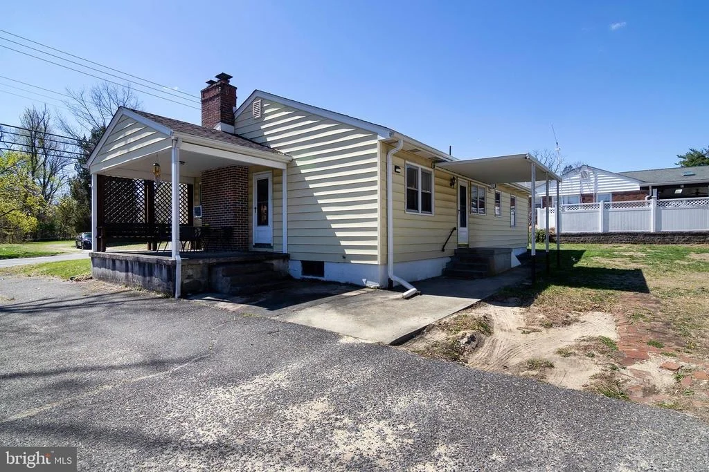 Photo of 13 CEDAR BROOK ROAD
