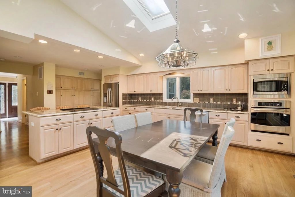 Photo of 4313 SIR WALTER ROAD