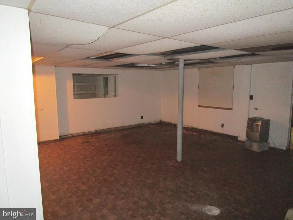 Photo of 40 W FAIRWAY CIRCLE