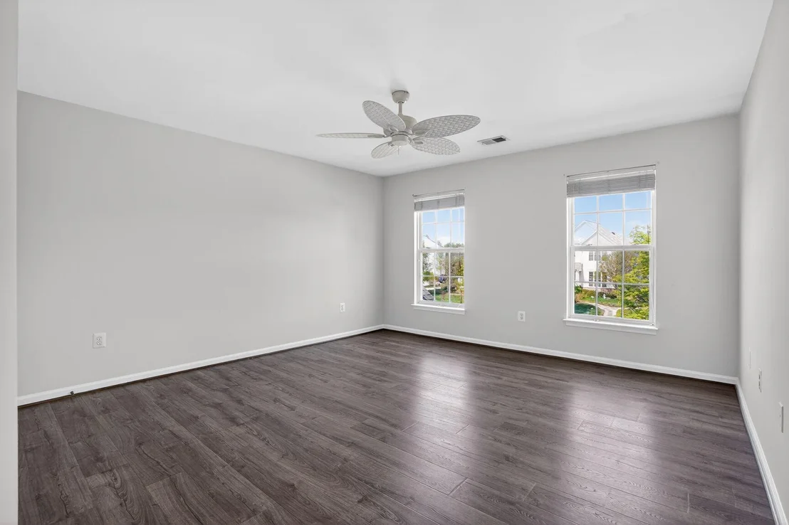 Photo of 25845 SPRING FARM CIRCLE