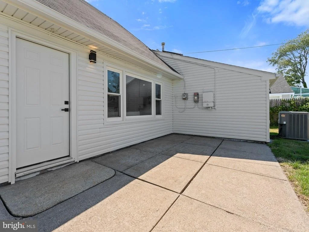 Photo of 65 BARNWELL LANE