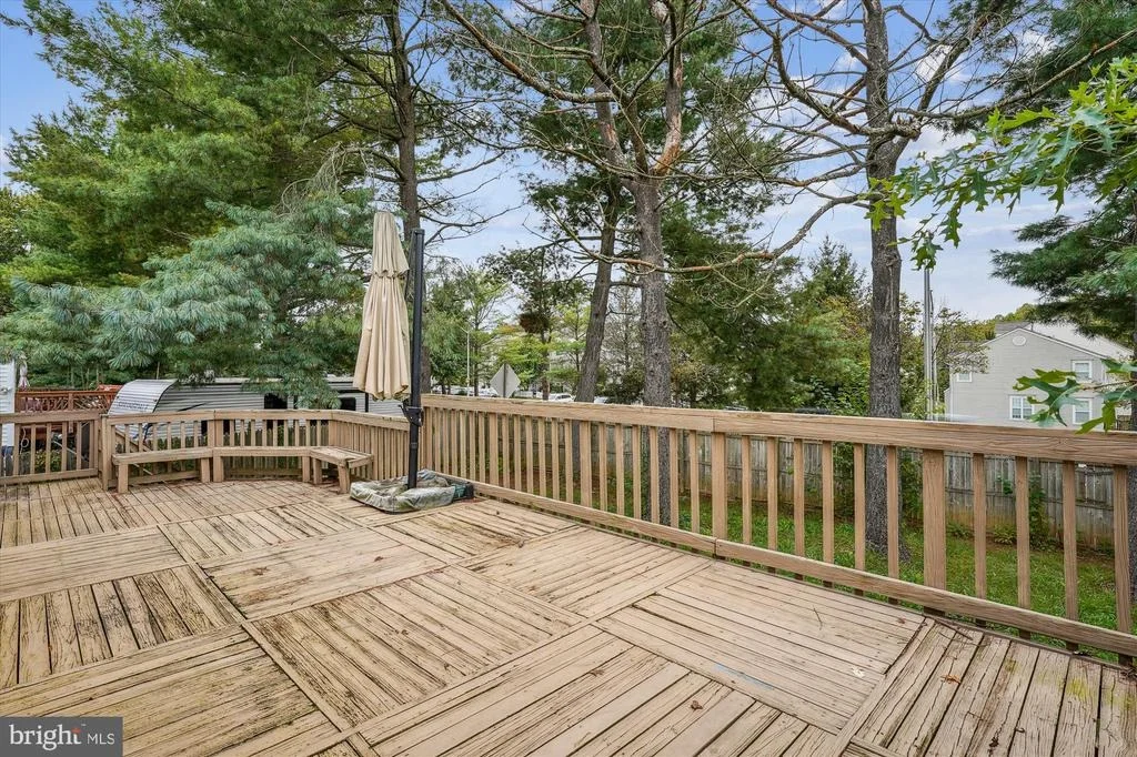 Photo of 19013 PERRONE DRIVE