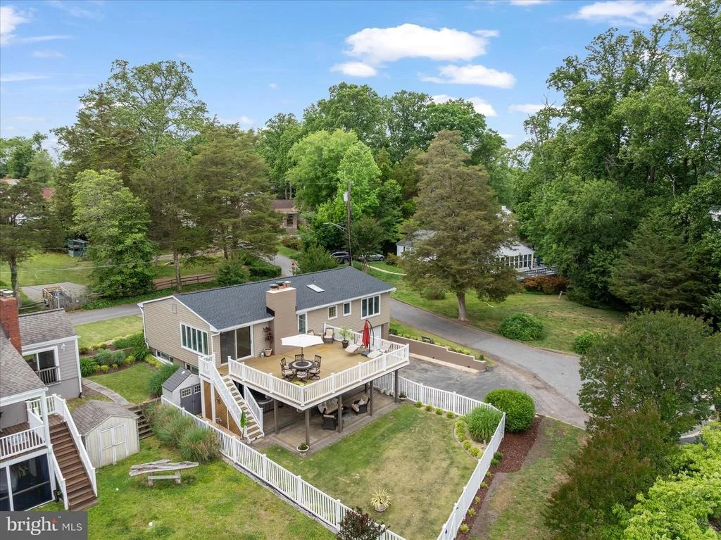 Photo of 508 WALNUT DRIVE