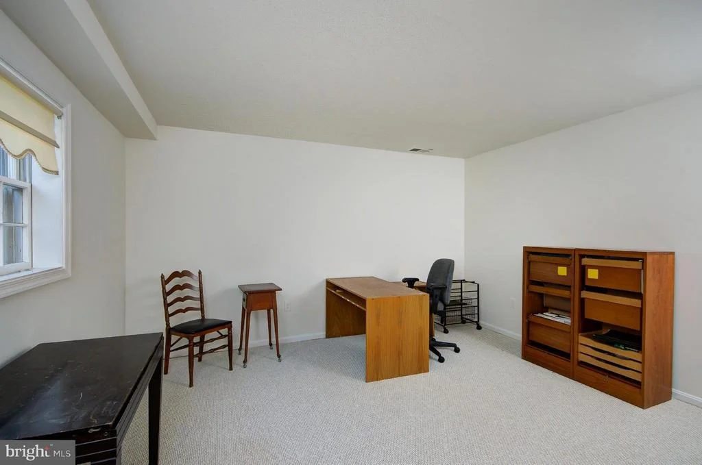 Photo of 1734 STONEBRIDGE ROAD