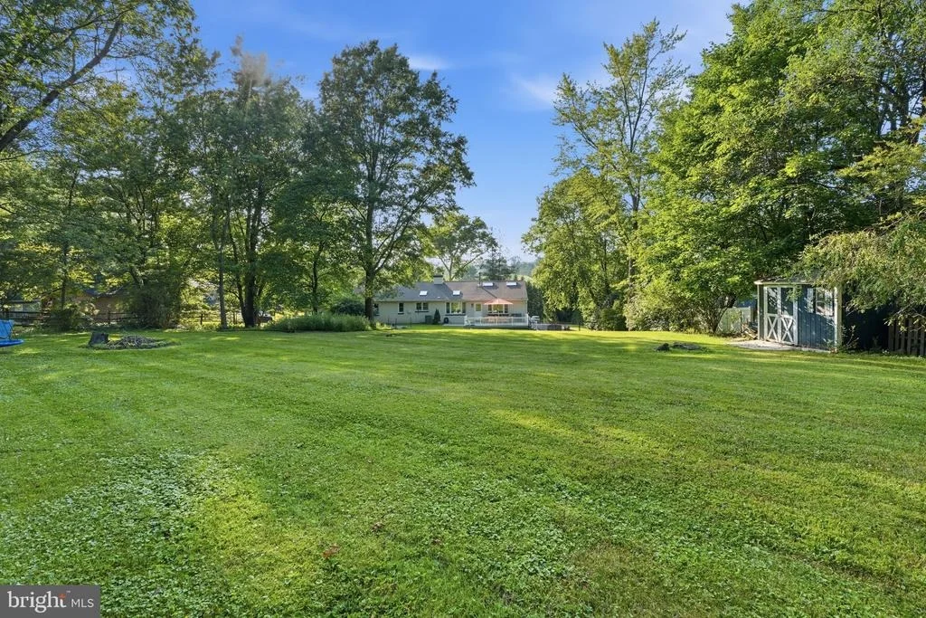Photo of 607 MCKEAN ROAD