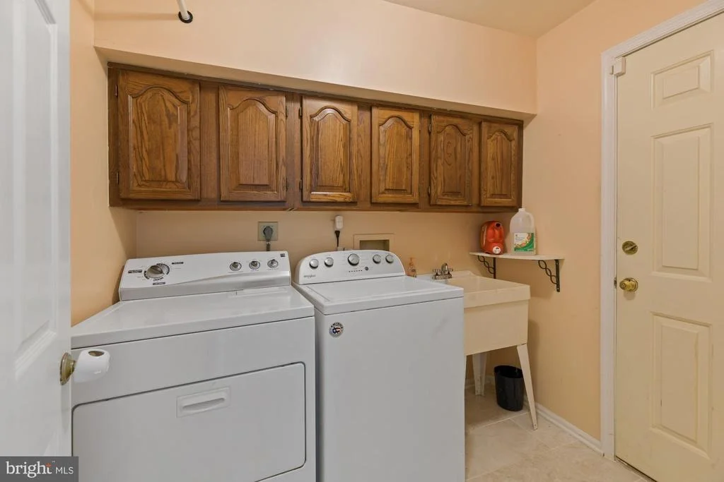 Photo of 2975 FRANKLIN OAKS DRIVE