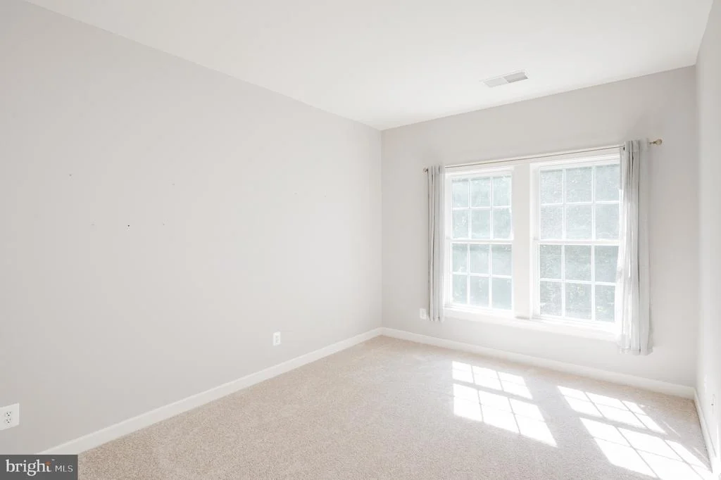 Photo of 105 BOWER LANE