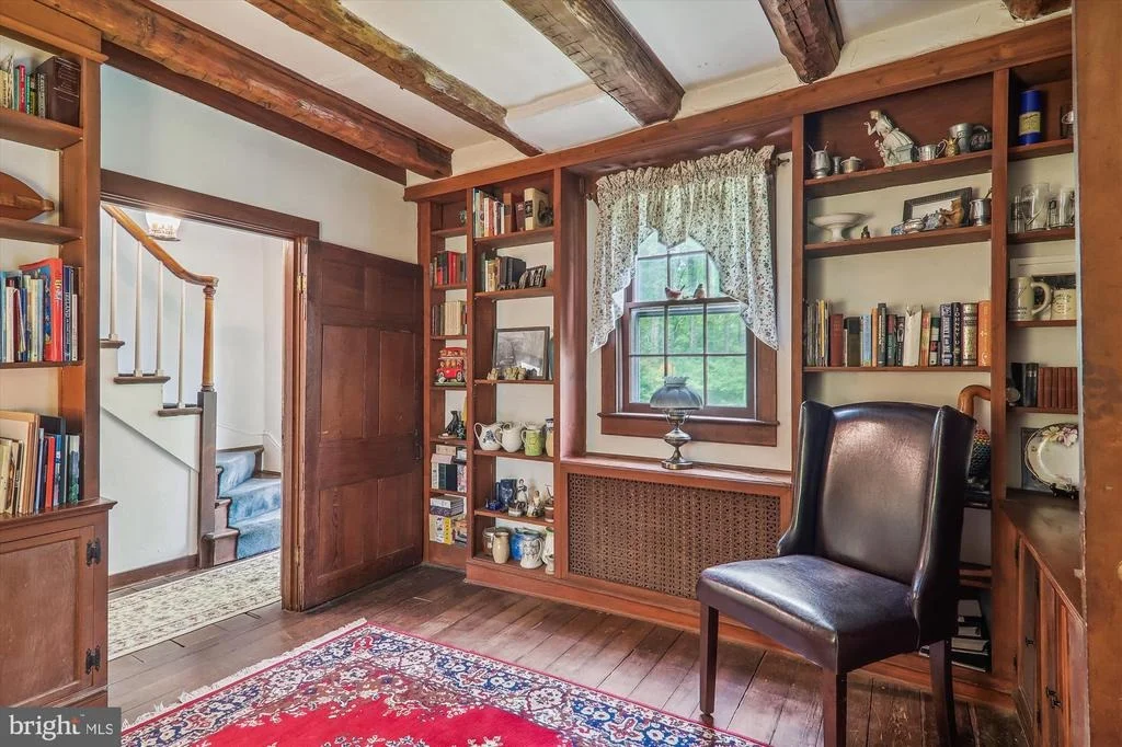 Photo of 1820 TUCKER LANE