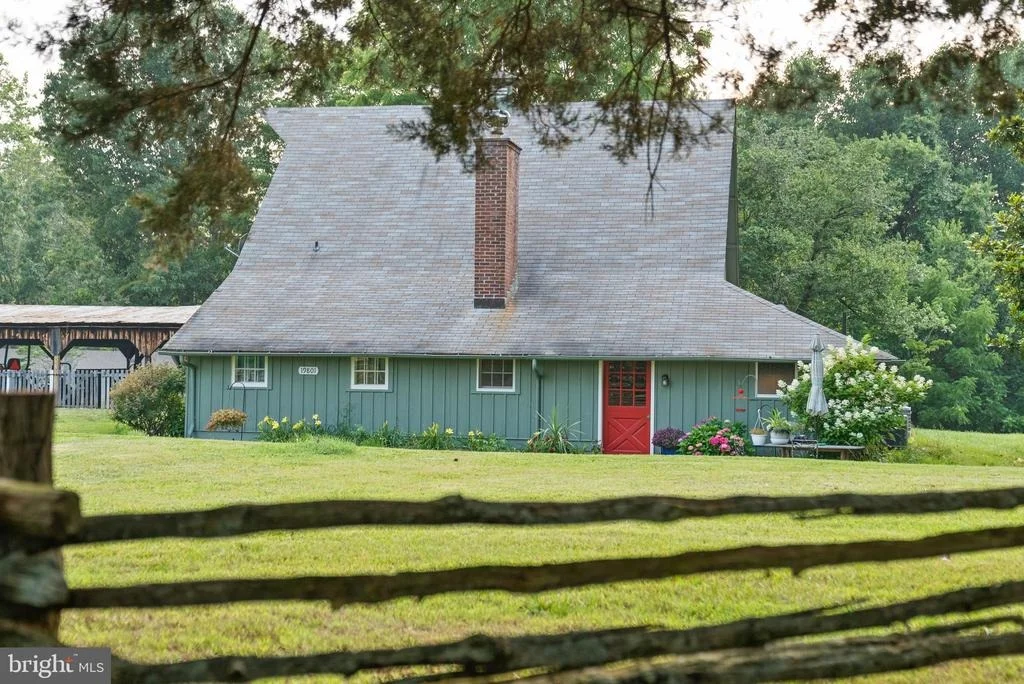 Photo of 19700 MULBERRY FIELDS ROAD