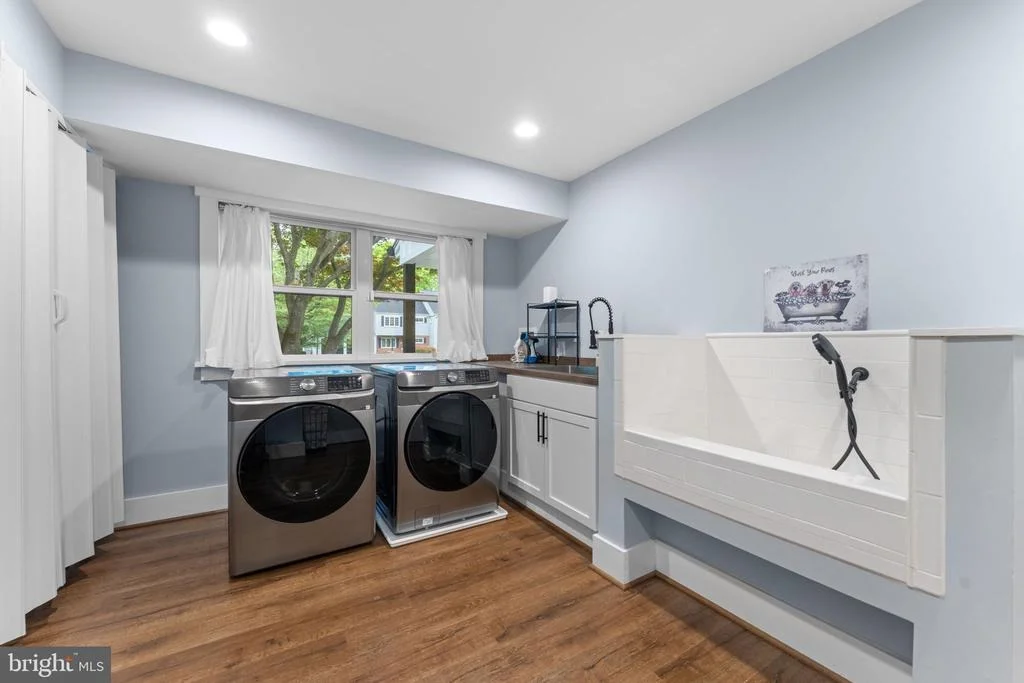 Photo of 3709 KING WILLIAM DRIVE