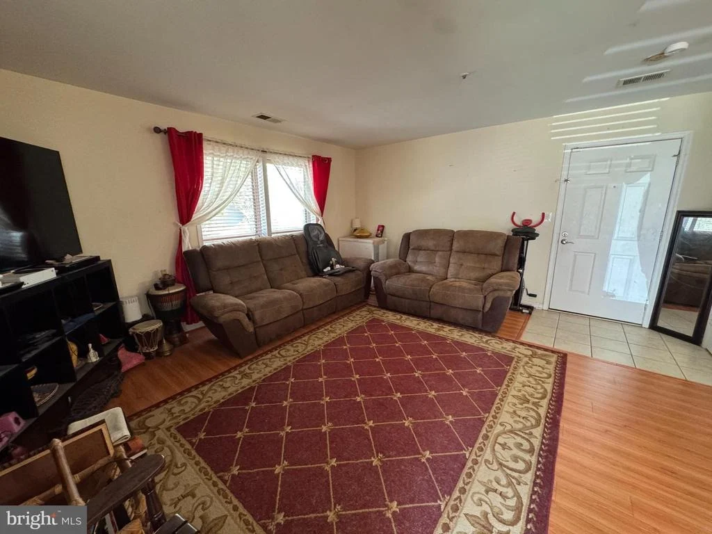 Photo of Unit 4A2 at 3176 SUMMIT SQUARE DRIVE
