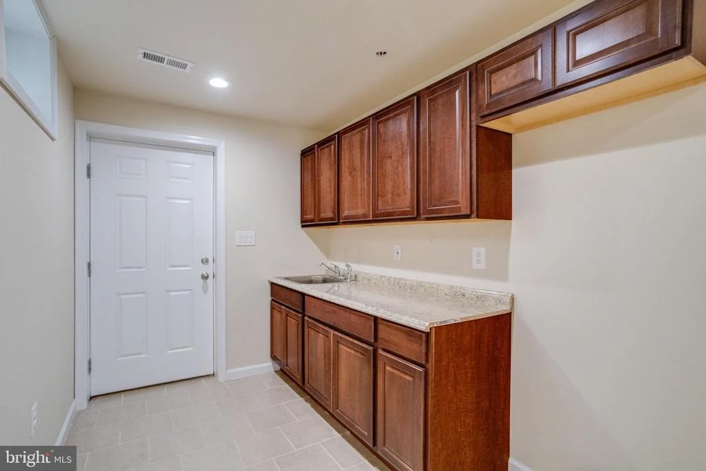 Photo of 1236 FRANCES PLACE
