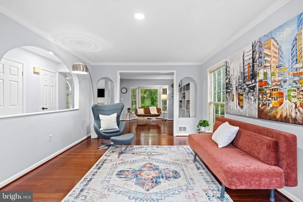 Photo of 6832 COMPTON HEIGHTS