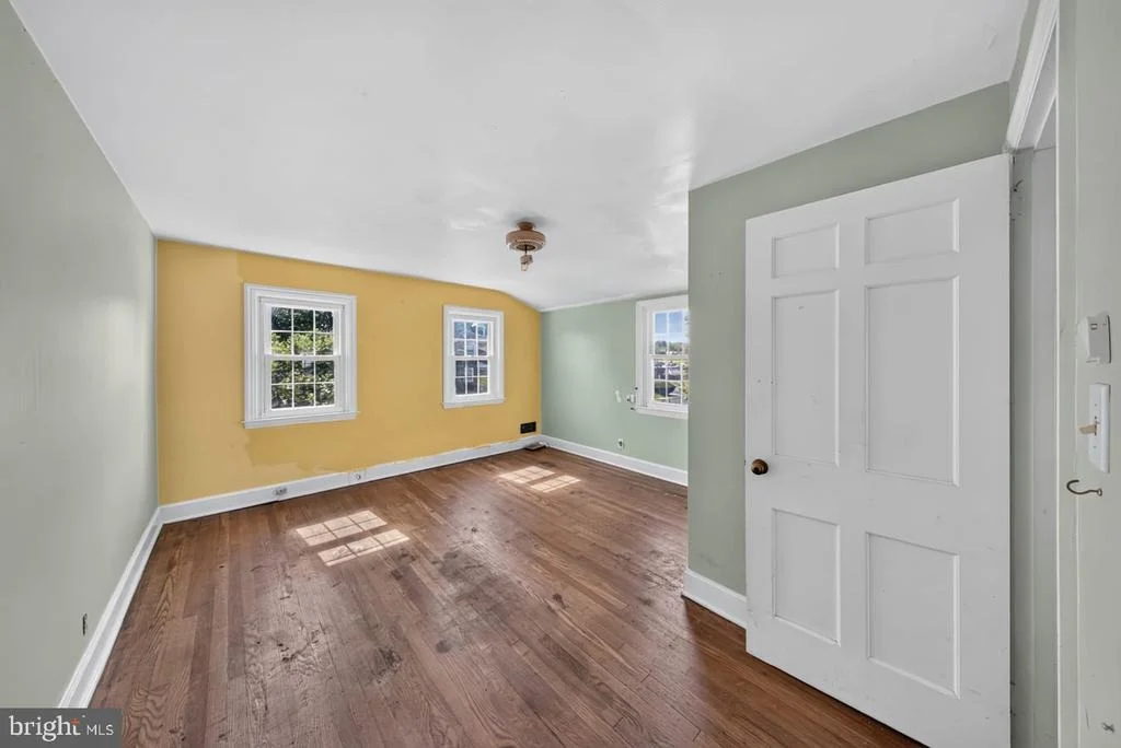 Photo of 511 BARRETT STREET