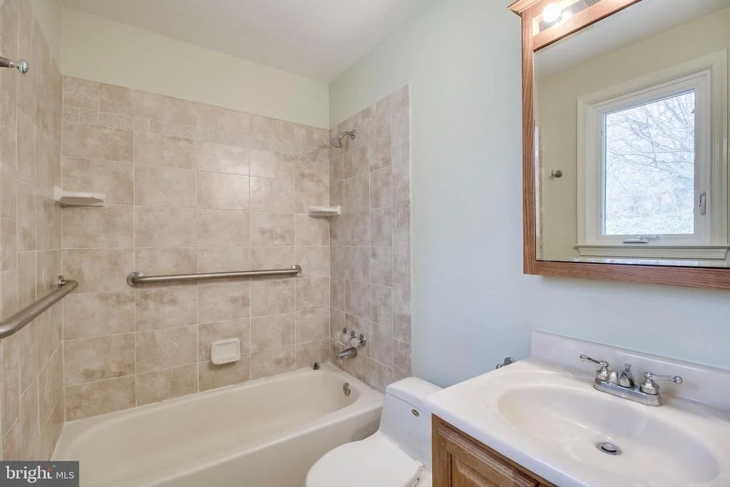 Photo of 5204 PUMPHREY DRIVE