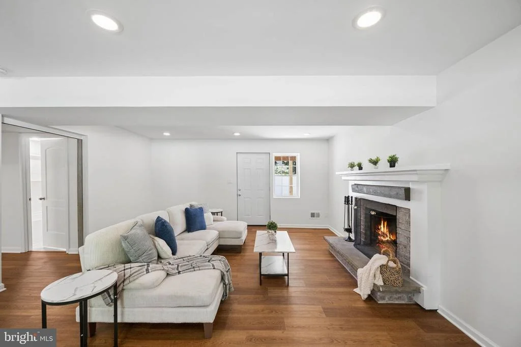 Photo of 1365 MOYER ROAD
