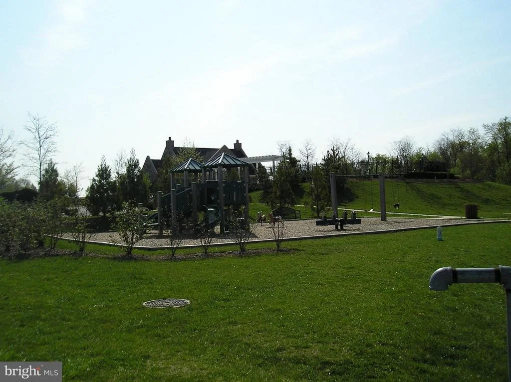 Photo of 3936 LOCH NESS COURT