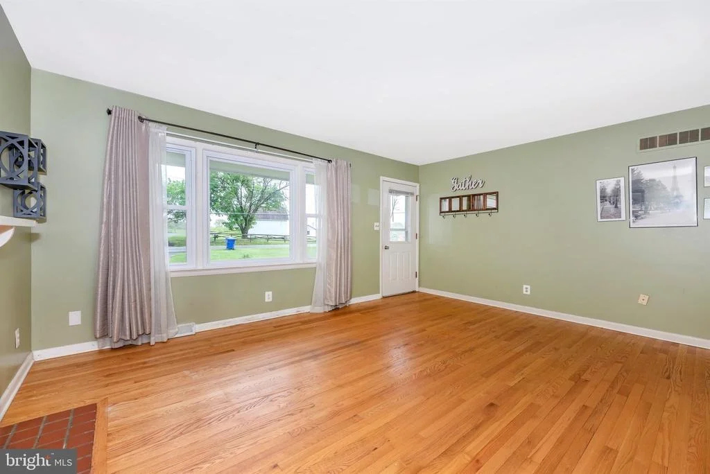 Photo of 8123 BALL ROAD
