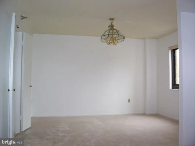 Photo of Unit 4425 at 15100 INTERLACHEN DRIVE
