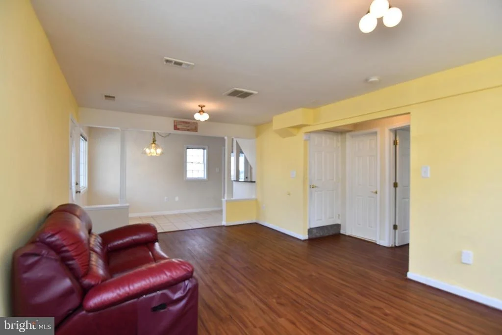 Photo of 141 EVANS STREET