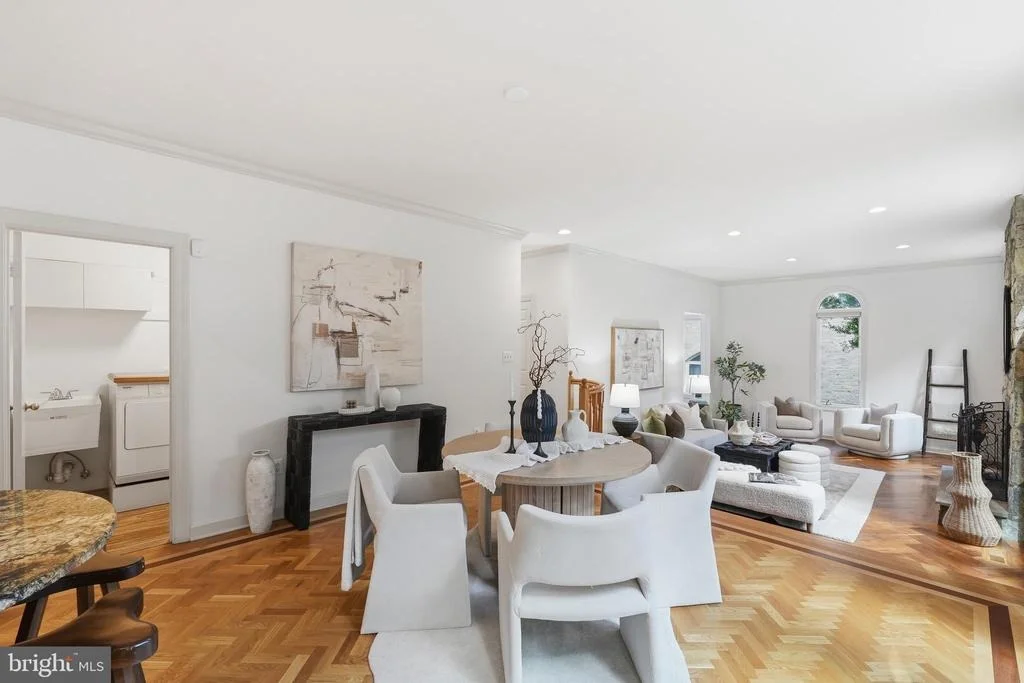 Photo of 6505 RIVER ROAD