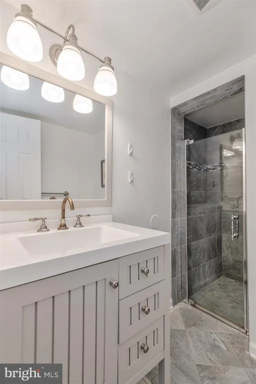 Photo of 9514 SHIPWRIGHT DRIVE