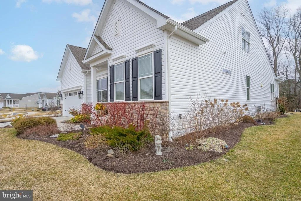 Photo of 23298 BOURBON CIRCLE